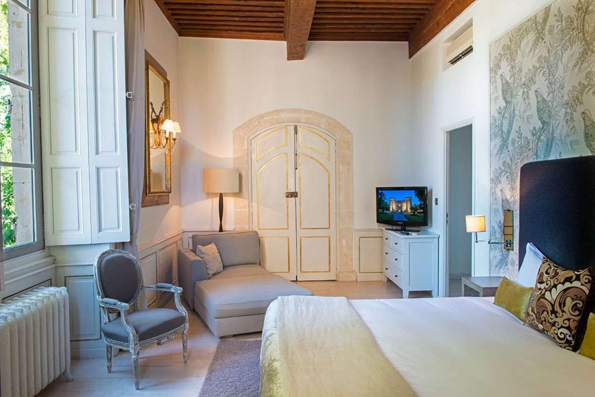Chateau De Massillan Uchaux Esterno foto